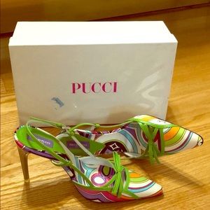 Authentic Emilio Pucci Mint size 5 Heels NWT.